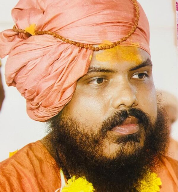 परम-पूज्य-श्री-अजयगिरि-बापू